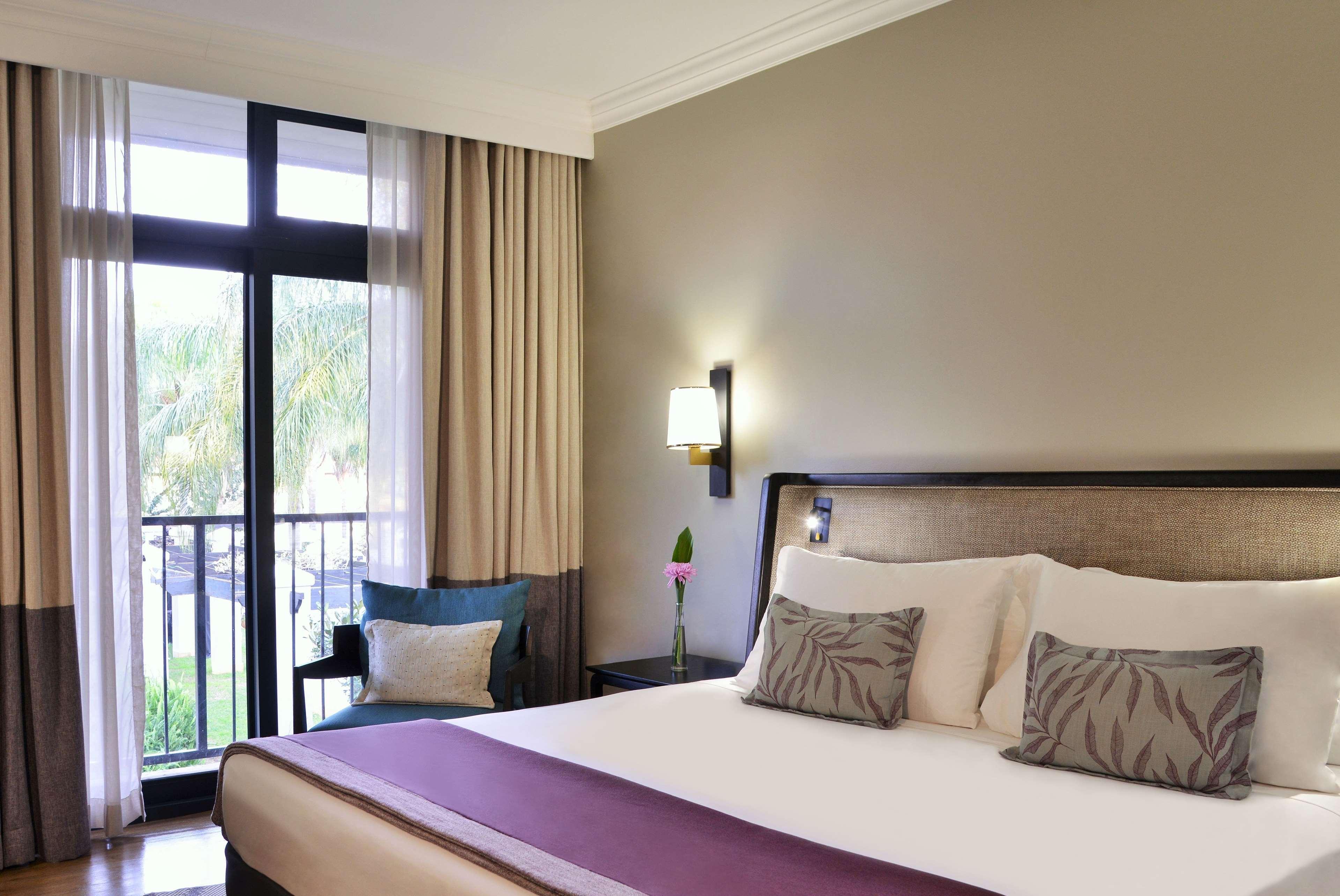 Avani Gaborone Resort&Casino Esterno foto