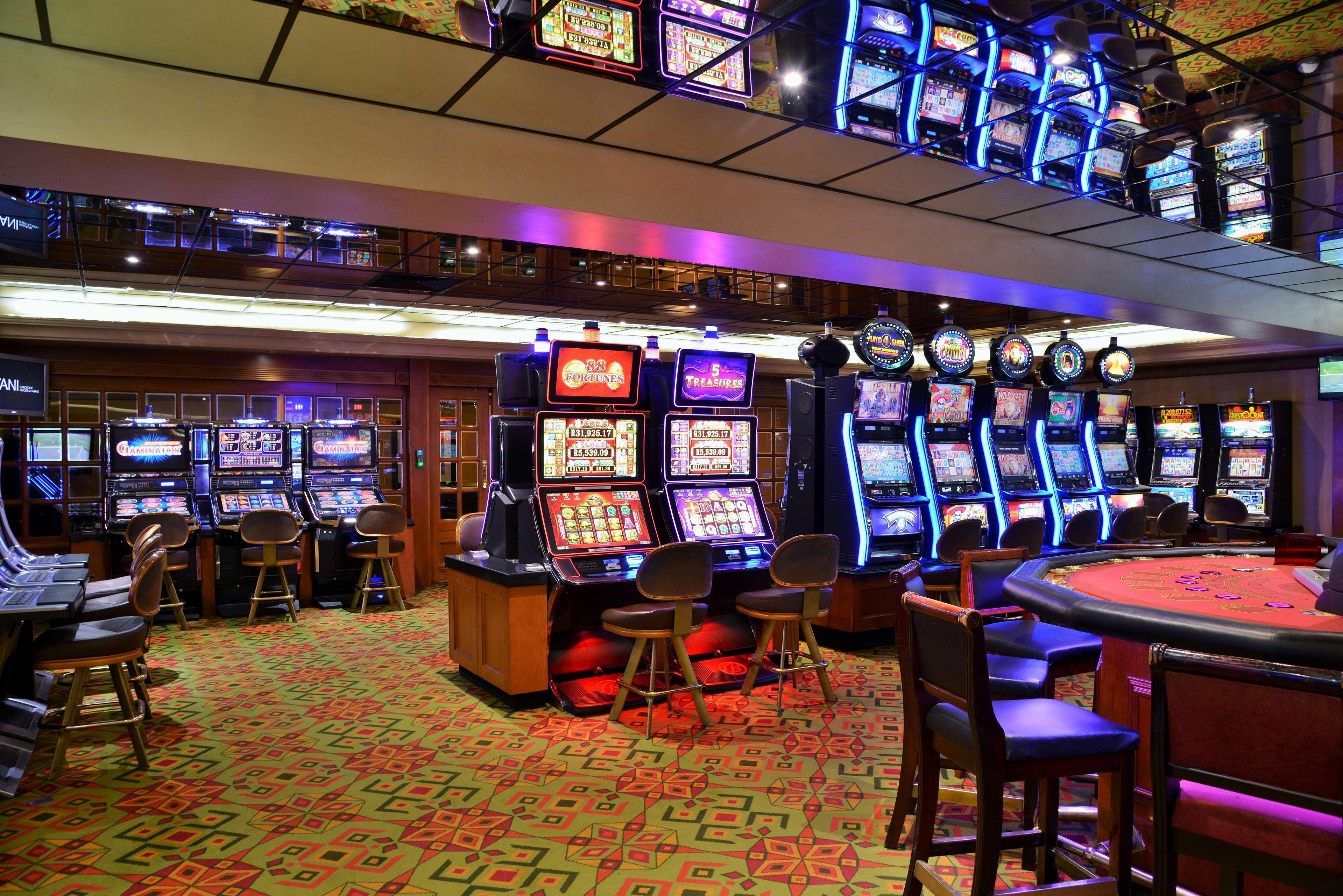 Avani Gaborone Resort&Casino Esterno foto